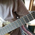 Moveable D Chord (up the neck) Mini Clawhammer Lesson